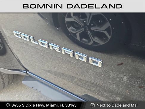 Used 2021 Chevrolet Colorado LT w/ Safety Package image 9