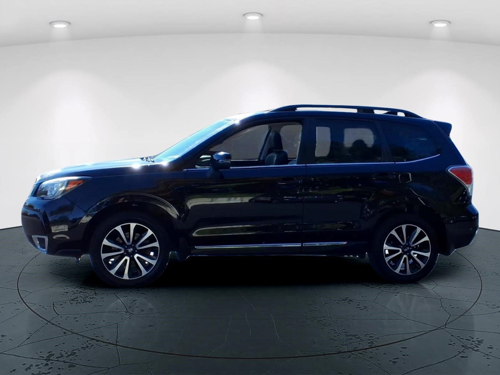Used 2017 Subaru Forester 2.0XT Touring AWD/4WD image 6