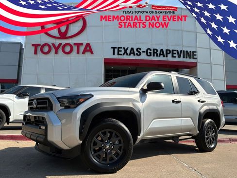 Used 2025 Toyota 4Runner SR5 RWD image 1