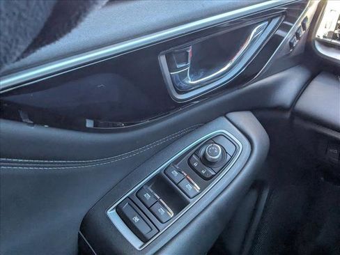 Used 2022 Subaru Outback Limited w/ Popular Package #2 image 28