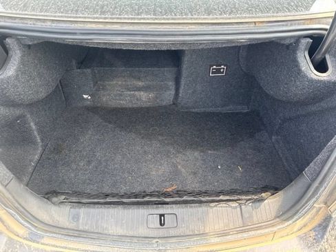 Used 2013 Buick LaCrosse FWD image 9