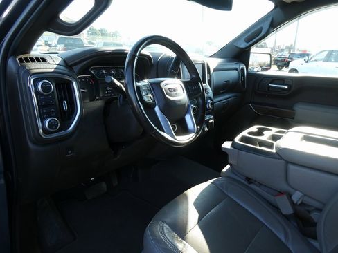 Used 2020 GMC Sierra 1500 SLT w/ X31 Off-Road Package image 21
