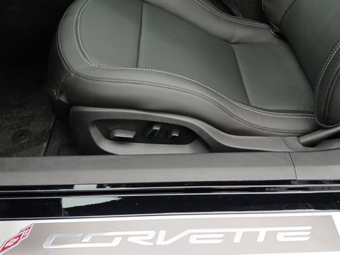 Used 2019 Chevrolet Corvette Grand Sport image 18