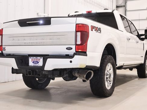 Used 2020 Ford F250 Platinum image 6
