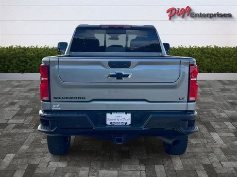 Used 2025 Chevrolet Silverado 2500 LT w/ Trail Boss Package image 10