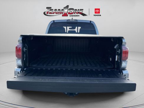 Used 2023 Toyota Tacoma TRD Off-Road w/ TRD Premium Off Road Package image 45