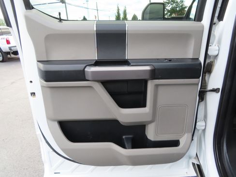 Used 2019 Ford F250 XLT image 39