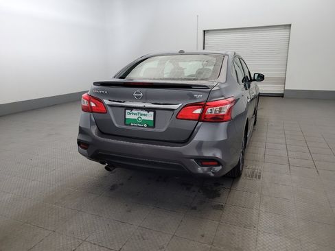 Used 2019 Nissan Sentra SR w/ Premium Package (SR) FWD image 7
