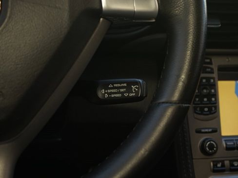 Used 2005 Porsche 911 Carrera image 24