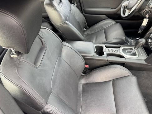 Used 2009 Pontiac G8 GT w/ Premium Package image 28