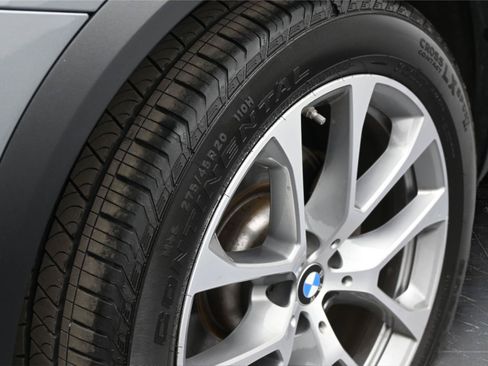 Used 2026 BMW X5 xDrive40i AWD/4WD image 13