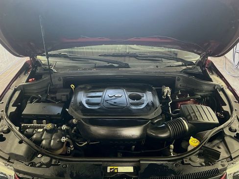 Used 2016 Jeep Grand Cherokee Laredo image 27