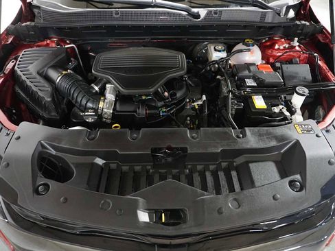 Certified 2025 Chevrolet Blazer RS w/ Driver Confidence II Package image 12