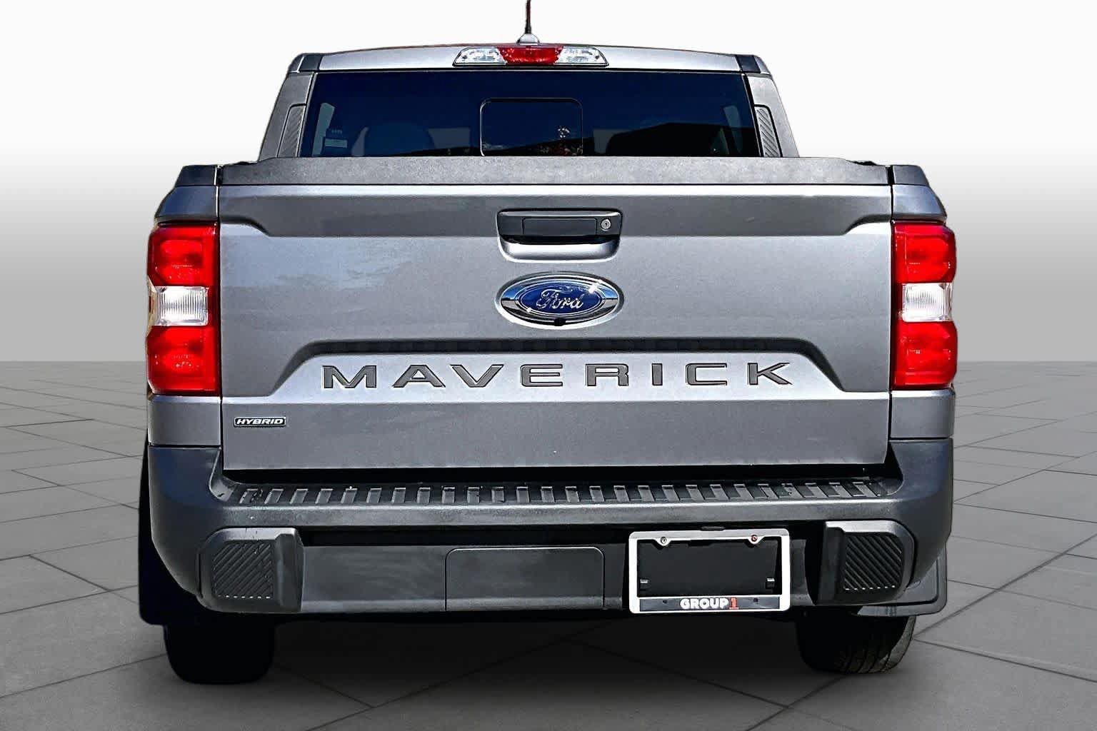 Used 2023 Ford Maverick Lariat FWD image 5