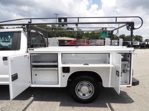 Used 2020 Ford F250 XL w/ Power Equipment Group RWD image 39