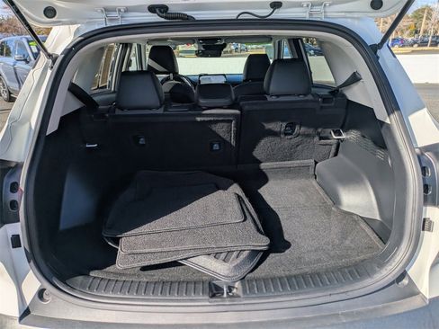 Used 2023 Kia Seltos S w/ Navigation Package image 10