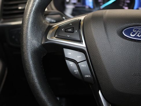 Used 2022 Ford Edge Titanium image 39