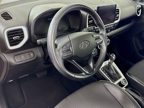 Certified 2023 Hyundai Venue Limited w/ Cargo Package image 11