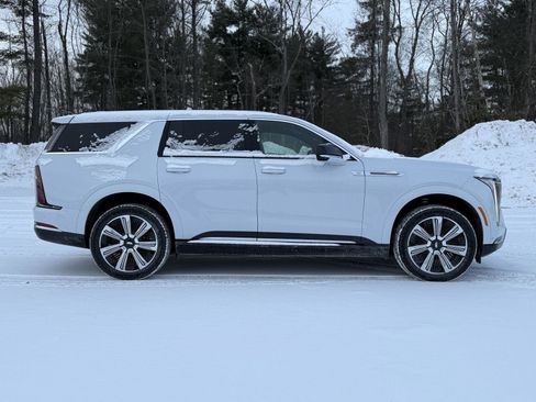 New 2026 Cadillac Escalade IQL Luxury image 3