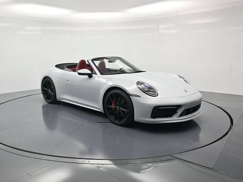 Used 2023 Porsche 911 Carrera 4S AWD/4WD image 33