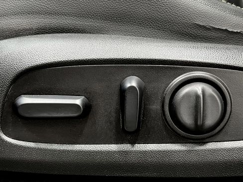 Used 2019 Chevrolet Traverse Premier w/ LPO, 'HIT The Road' Package image 18