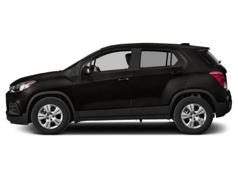 Used 2019 Chevrolet Trax LT w/ LT Convenience Package AWD/4WD image 3