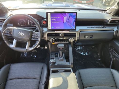 Used 2024 Toyota Tacoma TRD Sport w/ TRD Sport Premium Package image 11