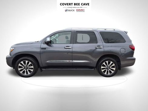 Used 2020 Toyota Sequoia Limited w/ Safety & Convenience Package image 5
