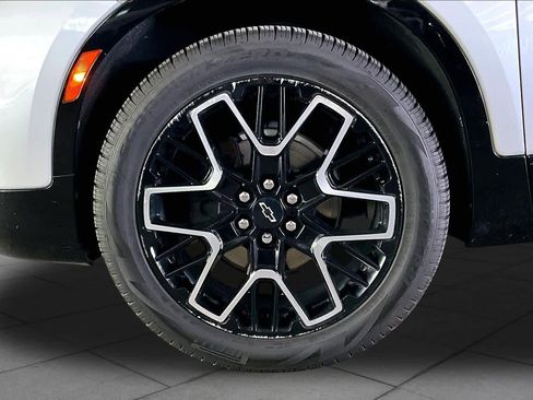Used 2023 Chevrolet Blazer RS FWD image 10