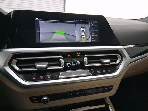 Used 2021 BMW 330i Sedan w/ Convenience Package image 26