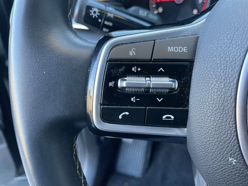 Used 2023 Kia Sorento S w/ Panoramic Sunroof Package image 23