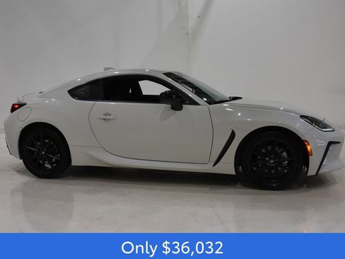 New 2026 Toyota GR86 Premium image 3