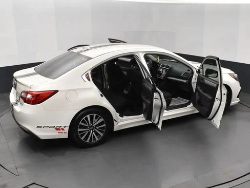 Used 2019 Subaru Legacy 2.5i Premium AWD/4WD image 6