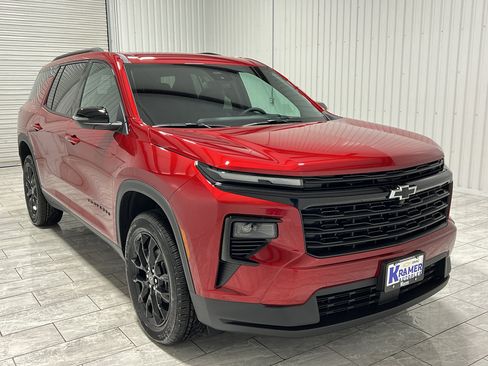 New 2026 Chevrolet Traverse LT w/ Midnight/Sport Edition image 7