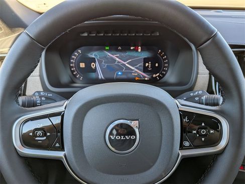 New 2026 Volvo XC90 B6 Ultra w/ Protection Package image 37