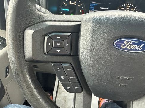 Used 2018 Ford F150 XL w/ Equipment Group 101A Mid AWD/4WD image 18