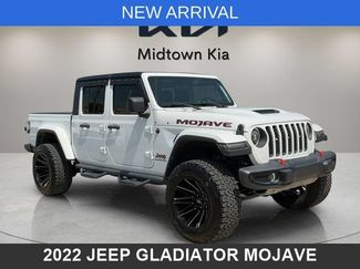 Used 2022 Jeep Gladiator Mojave w/ Cold Weather Group AWD/4WD video 1