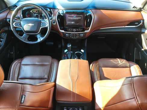 Used 2019 Chevrolet Traverse High Country w/ LPO, Floor Liner Package AWD/4WD image 15
