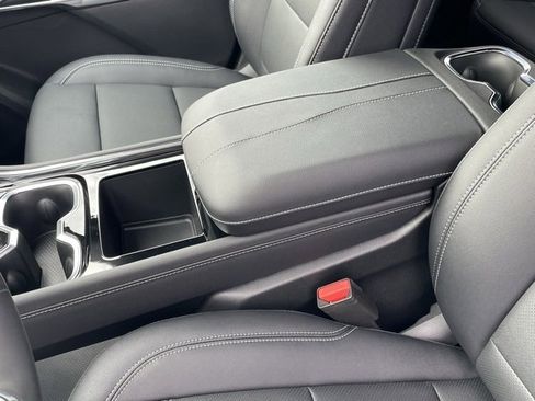 New 2026 Chevrolet Traverse LT w/ Midnight/Sport Edition image 27