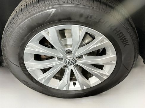 Used 2019 Volkswagen Tiguan S w/ Driver Assistance Package image 11