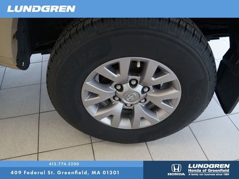 Used 2017 Toyota Tacoma 4x4 Double Cab image 23