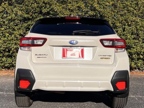 Used 2022 Subaru Crosstrek 2.5i Sport w/ Moonroof Package image 6