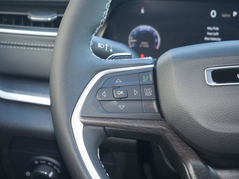 New 2025 Jeep Grand Cherokee L Limited w/ Black Appearance Package image 17