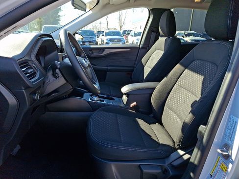 Certified 2025 Ford Escape Active image 16