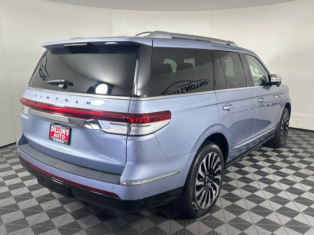 Used 2023 Lincoln Navigator Black Label AWD/4WD image 9