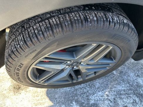 Used 2025 Ford Explorer ST image 21