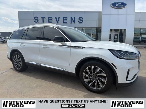 Used 2025 Lincoln Aviator 2WD w/ Equipment Group 101A image 1