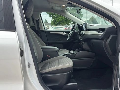 Used 2021 Ford Escape SE FWD image 15