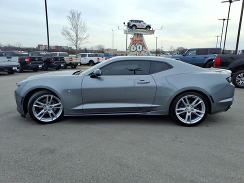 Used 2022 Chevrolet Camaro LT w/ RS Package image 6