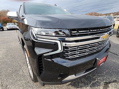 Certified 2024 Chevrolet Tahoe Premier w/ Premium Package image 11